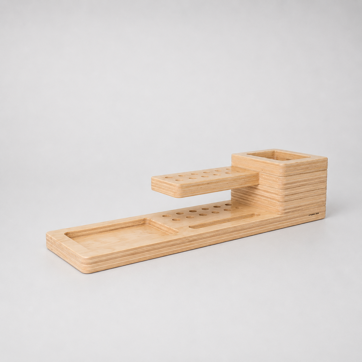 Schreibtisch-Organizer aus Holz