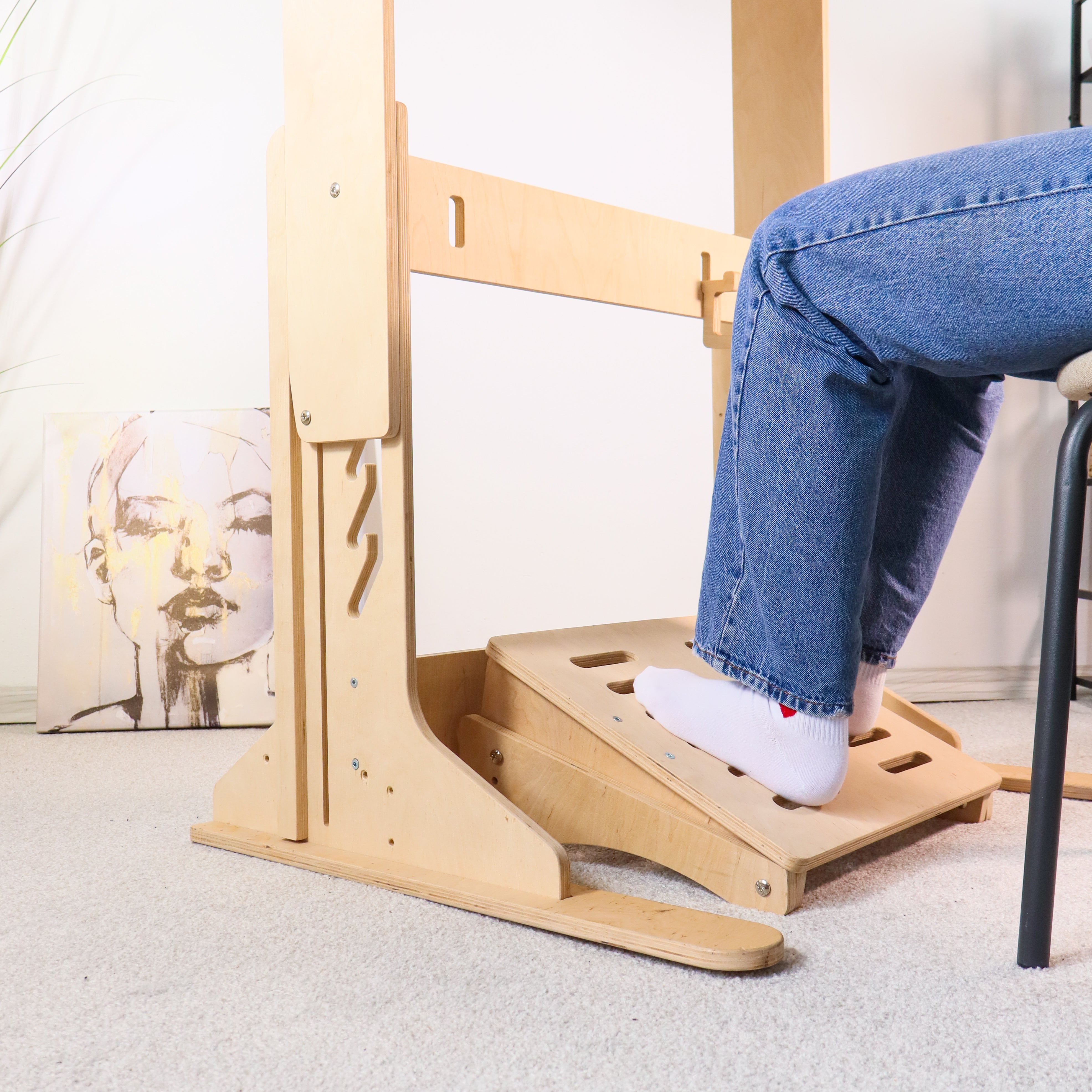 Adjustable Wooden Footrest for Desk with Three Tilt Angles