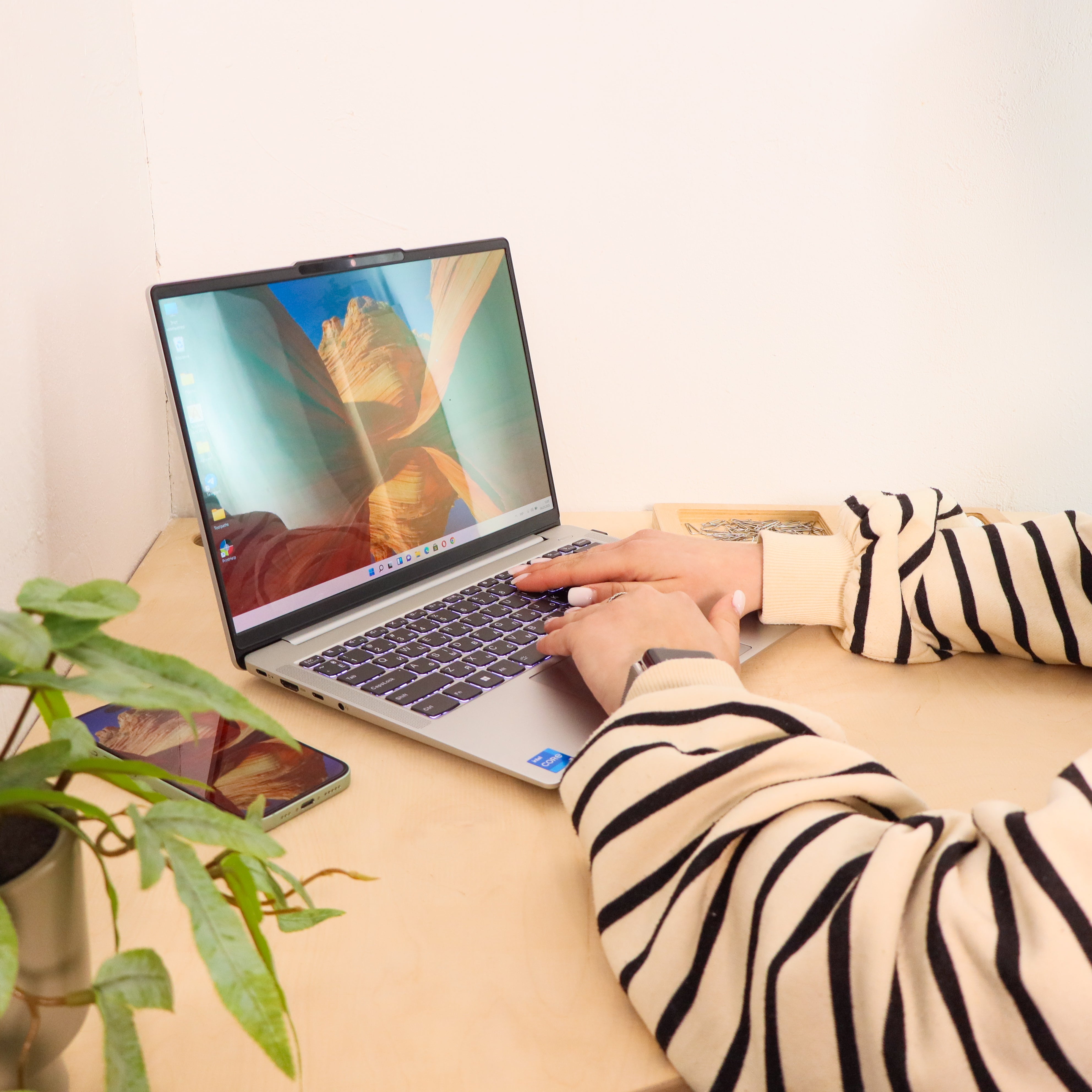 Wall Mounted Corner Desk | Floating Laptop Desk with Shelf